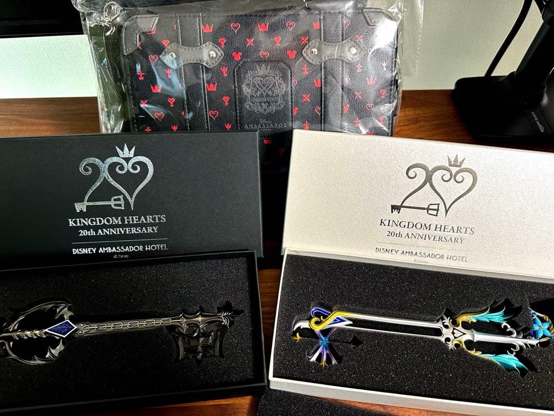 キングダムハーツ　アンバサダーホテル　キーブレード　ショルダーバッグ