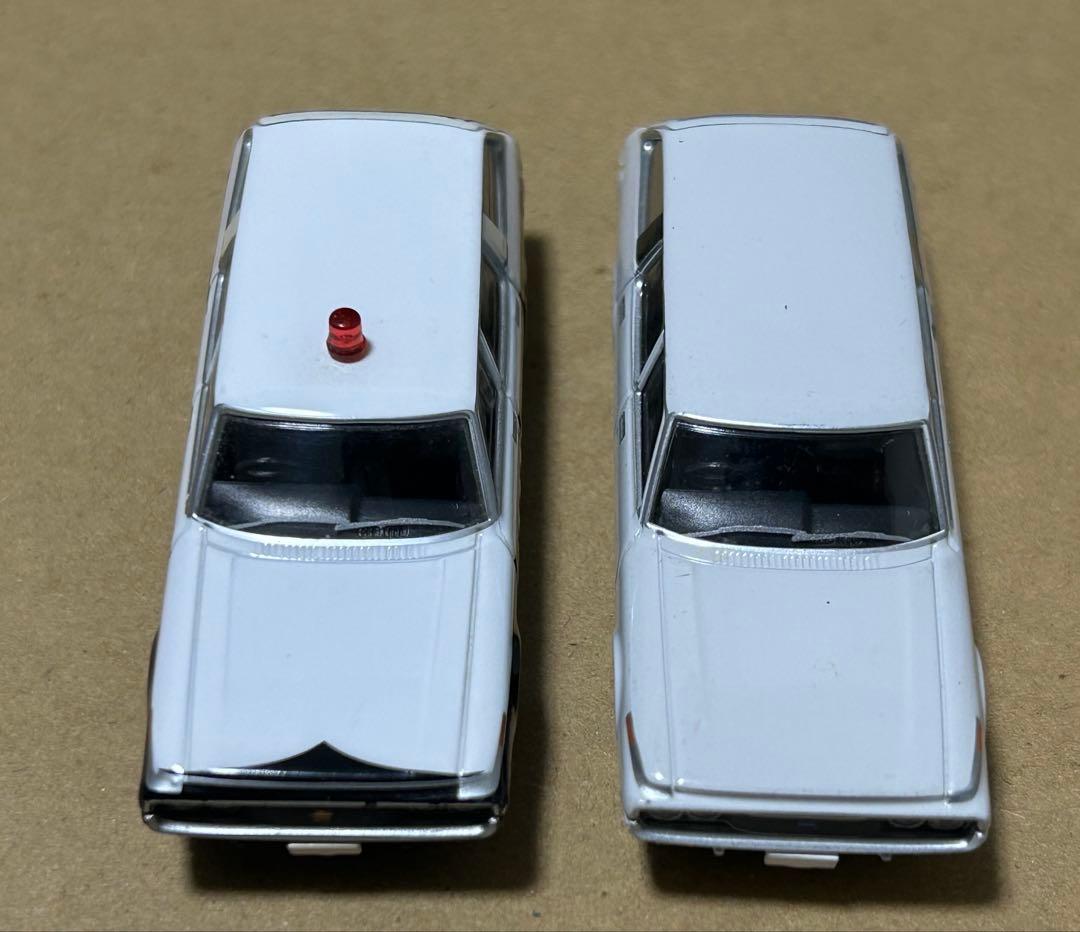 箱なし トミカリミテッドヴィンテージネオ クラウンバン カスタム 2台セット