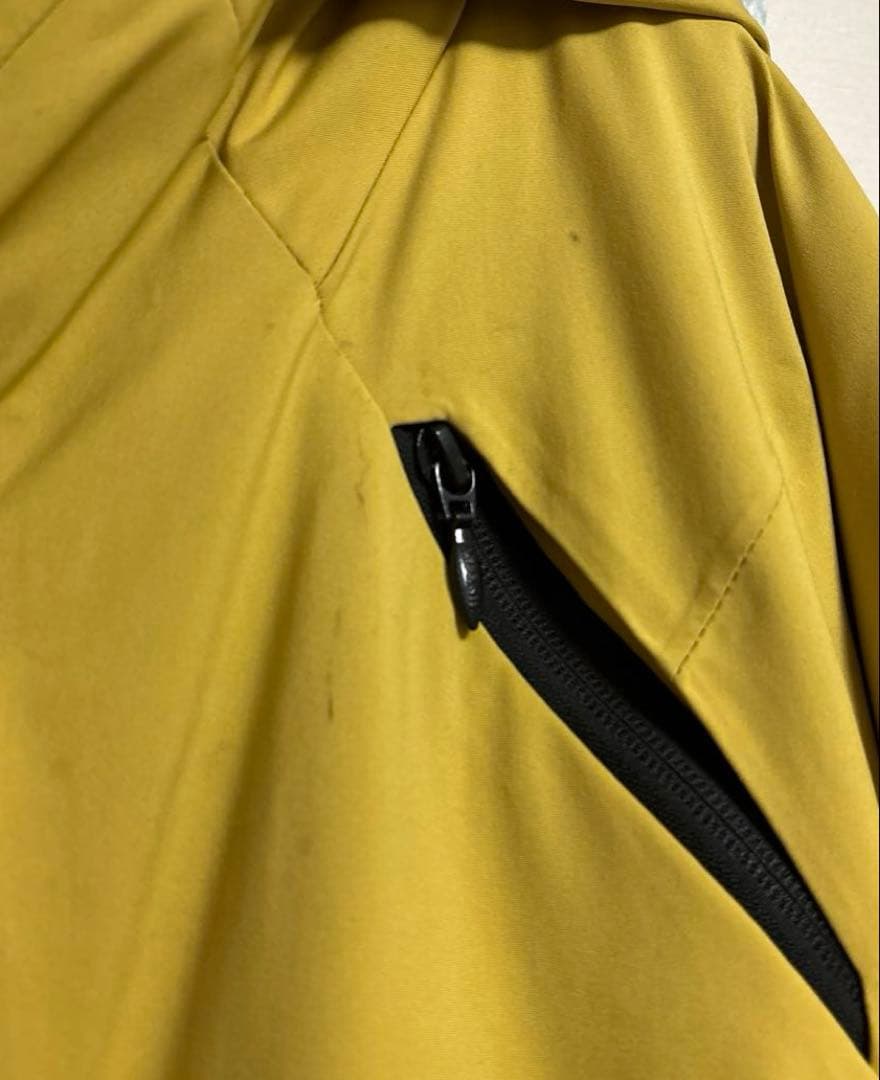 DESCENTE スキーウェア　Mサイズ　2022-2023 サルファーイエロー