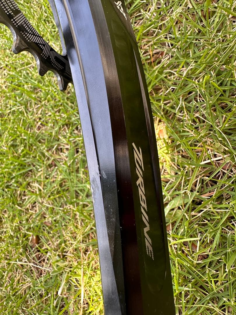 RACEFACE Turbine / Cinch クランクセット 32T