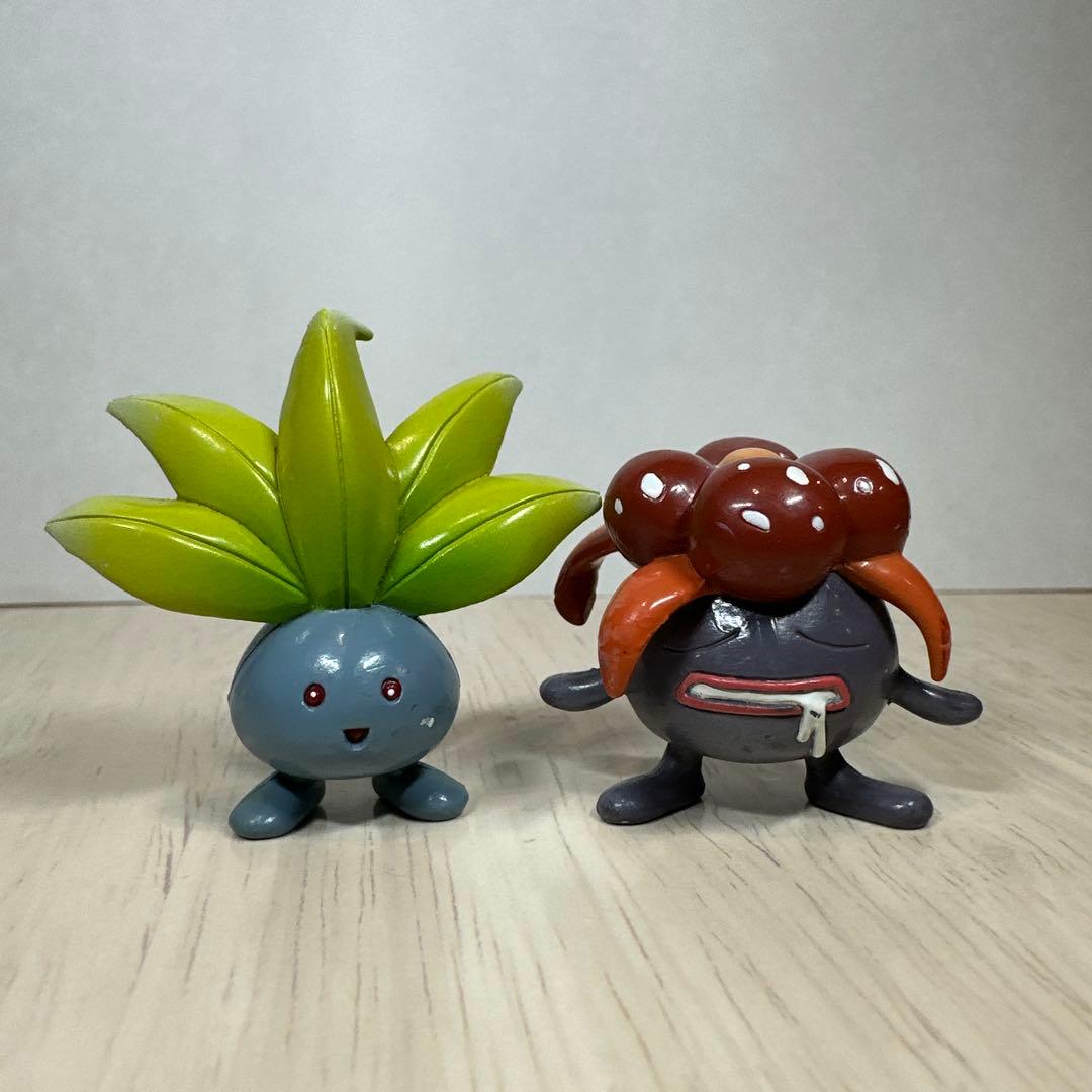 【希少】モンコレ初期4点セット　ナゾノクサ　クサイハナ　ラフレシア　キレイハナ