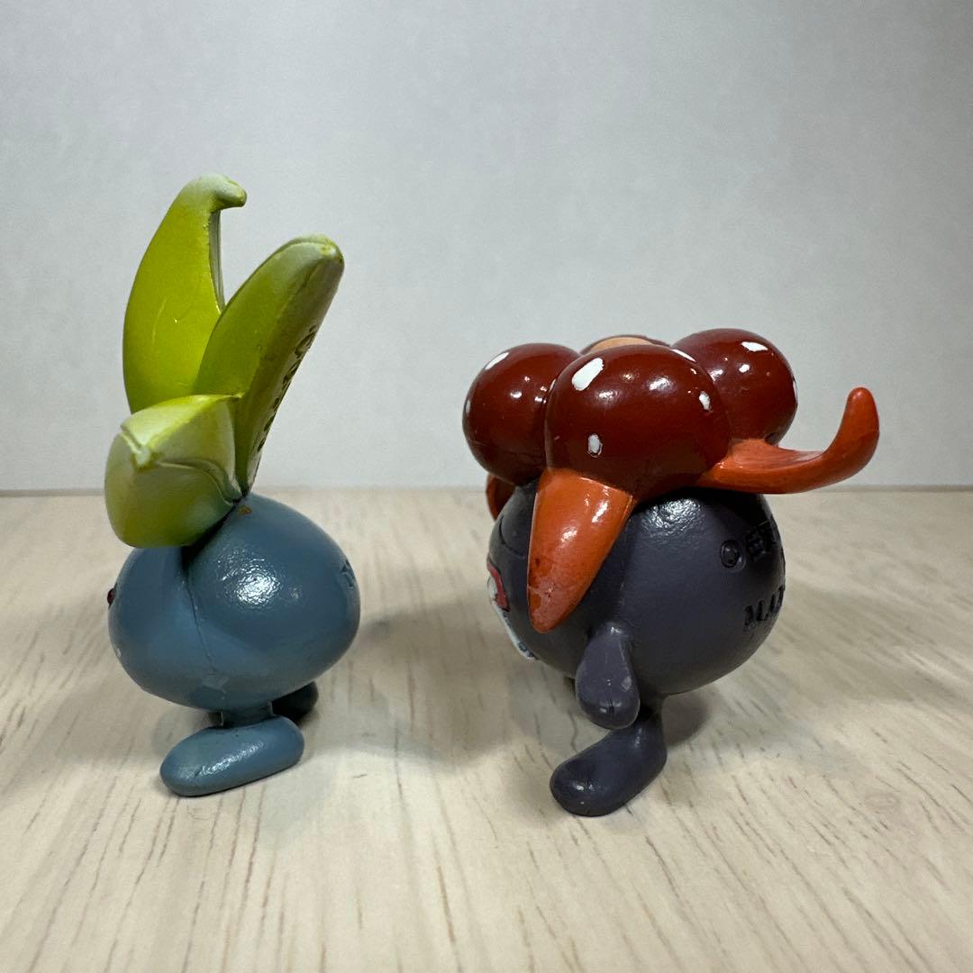 【希少】モンコレ初期4点セット　ナゾノクサ　クサイハナ　ラフレシア　キレイハナ