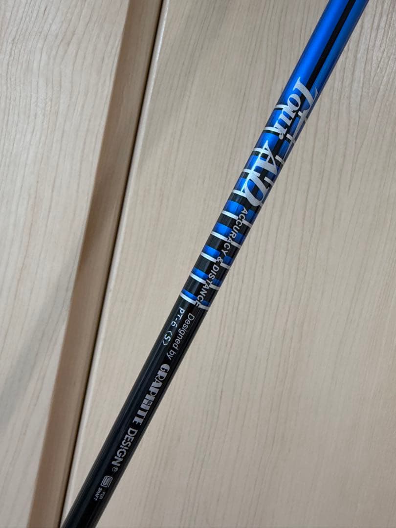 PT6S　装着44. 5インチ　タイトリストスリーブ付　ドライバーTOURAD