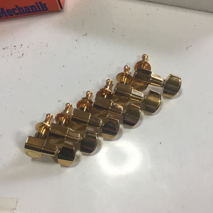 エレキギター用糸巻き(片側6 連/GOLD