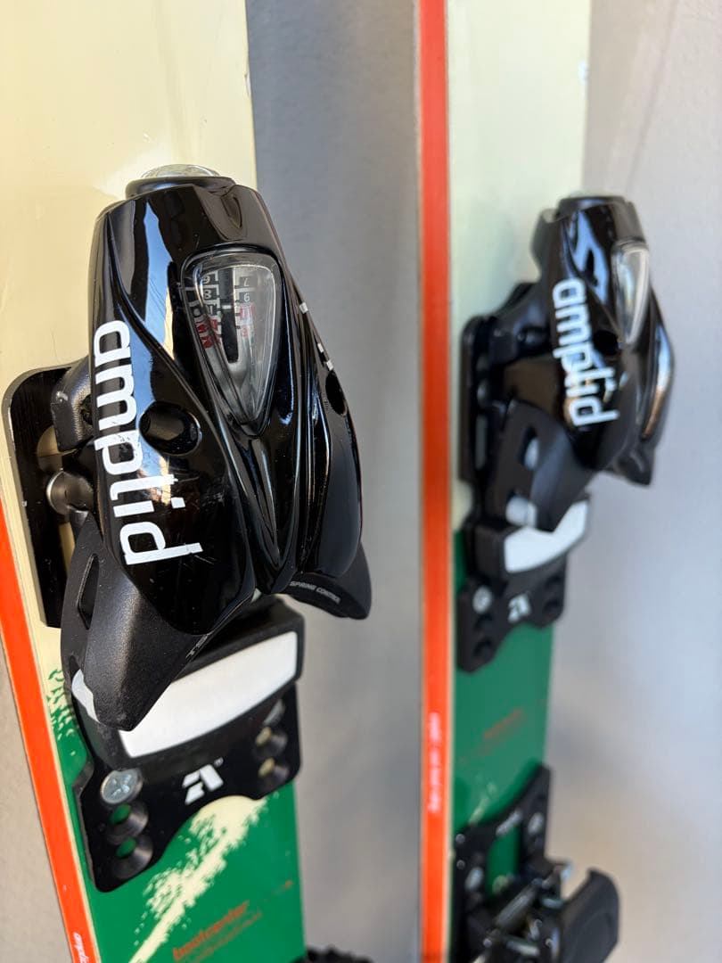 amplid antidogma ski フリースタイル オールラウド