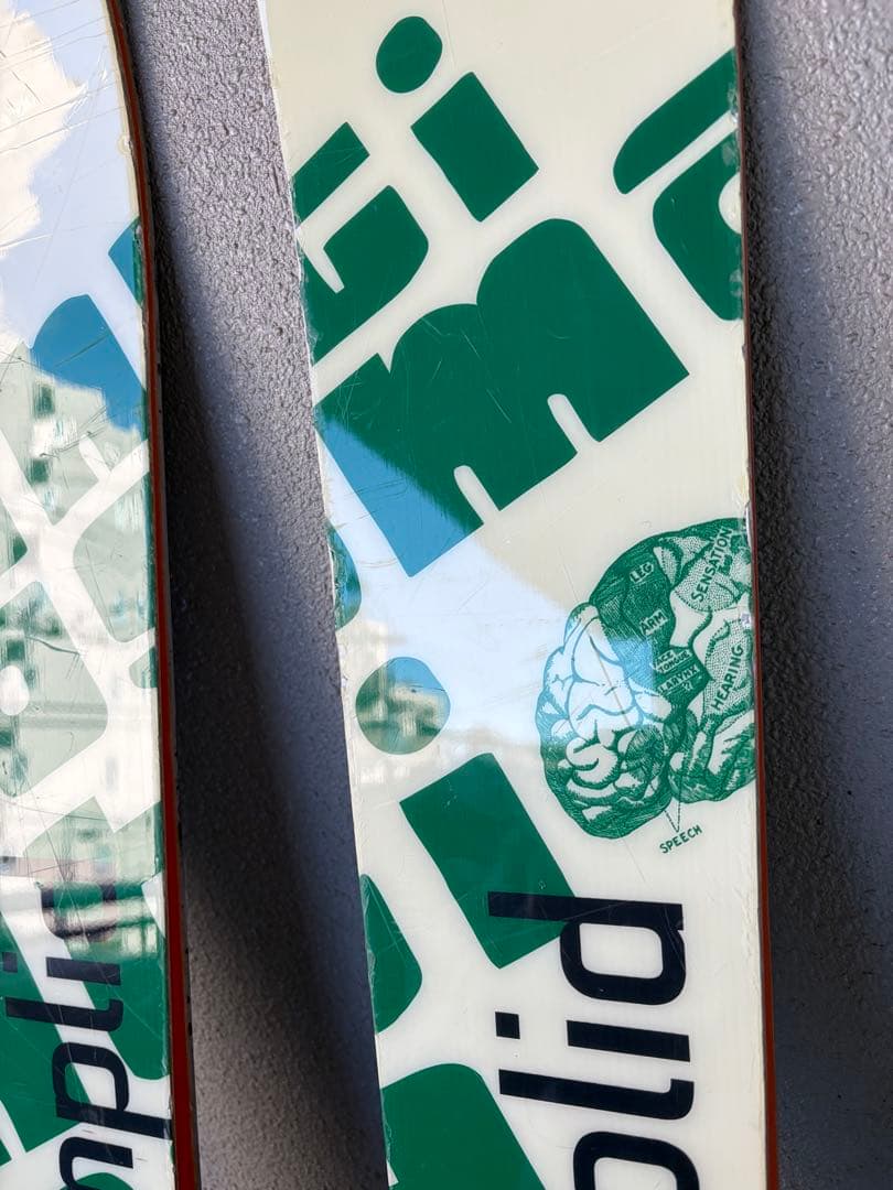 amplid antidogma ski フリースタイル オールラウド