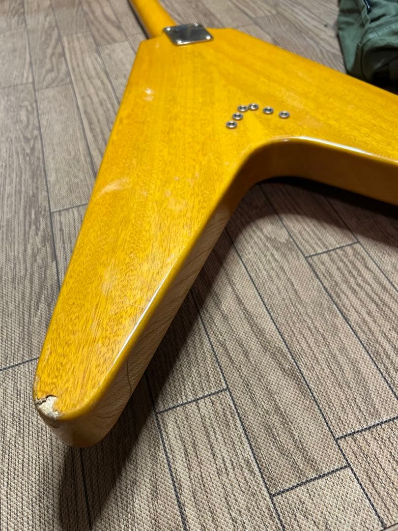 Photogenic フライングV コリーナモデル　PUはギブソン