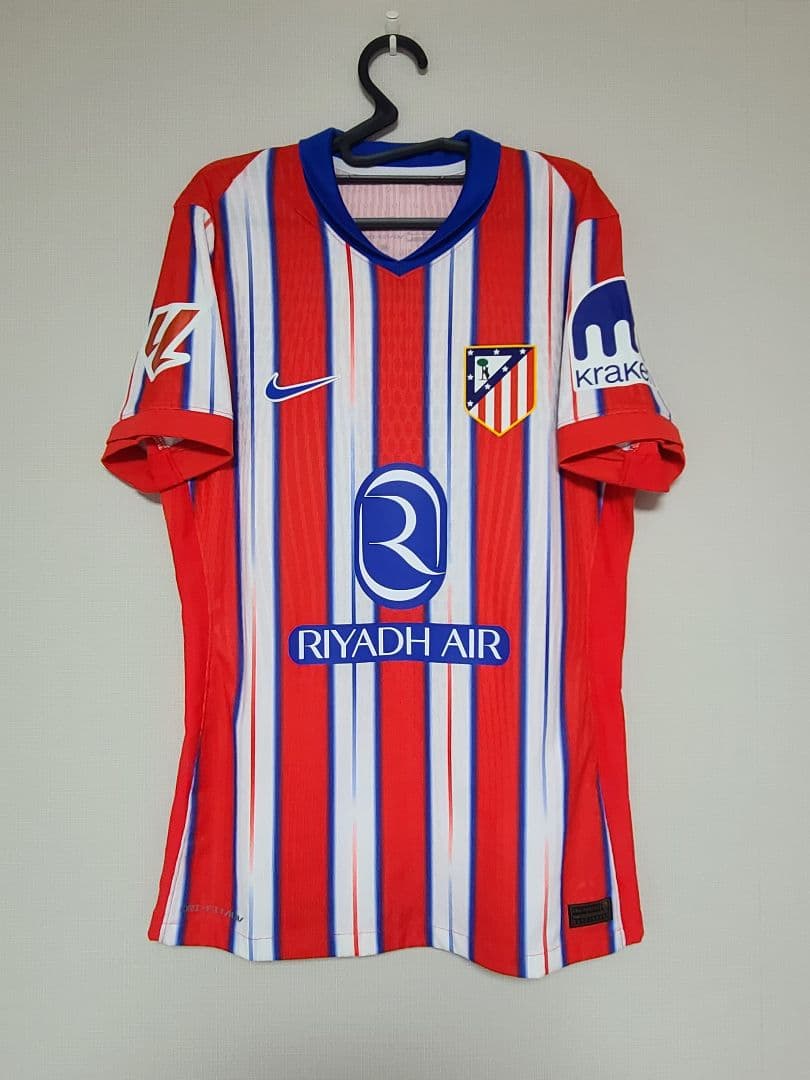 アトレティコㆍマドリード フリアンアルバレス 実使用直筆サインユニフォーム