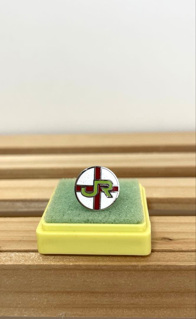 非売品　JR看護師バッチ　社員バッチ　レア