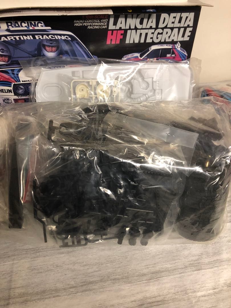 もりっぺ様　タミヤ　ランチアデルタ　ラジコン