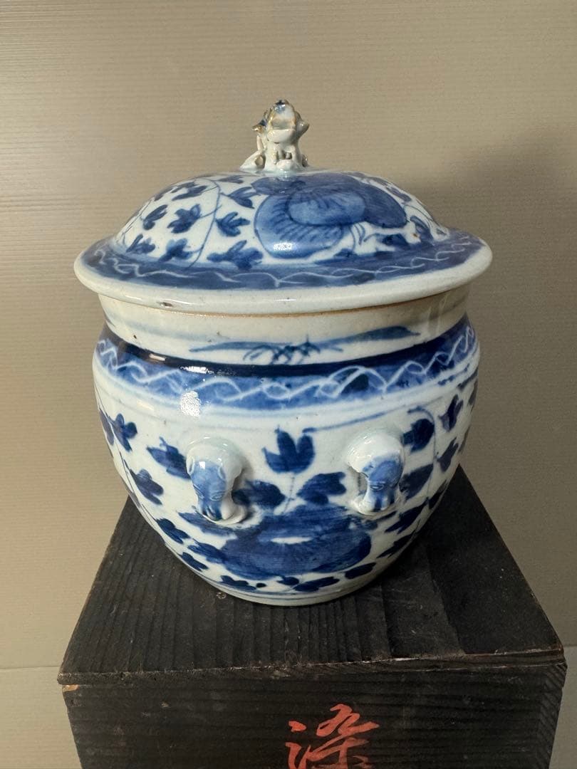 2638 時代物　染付花文水指　蓋物