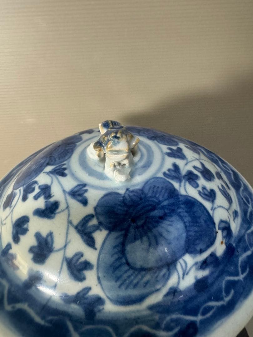 2638 時代物　染付花文水指　蓋物