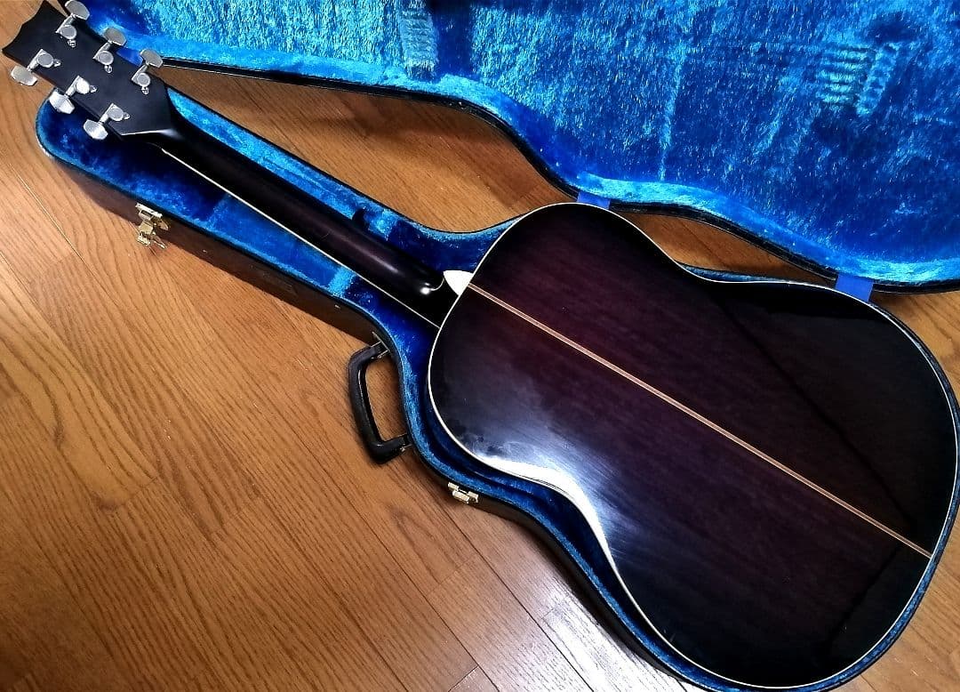★縦ロゴ★Gibsonモデル★MORRIS MG-30