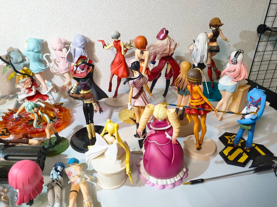 ☆　美少女フィギュア　まとめ売り　峰不二子　宝鐘マリン　ベアトリス　魔理沙　他
