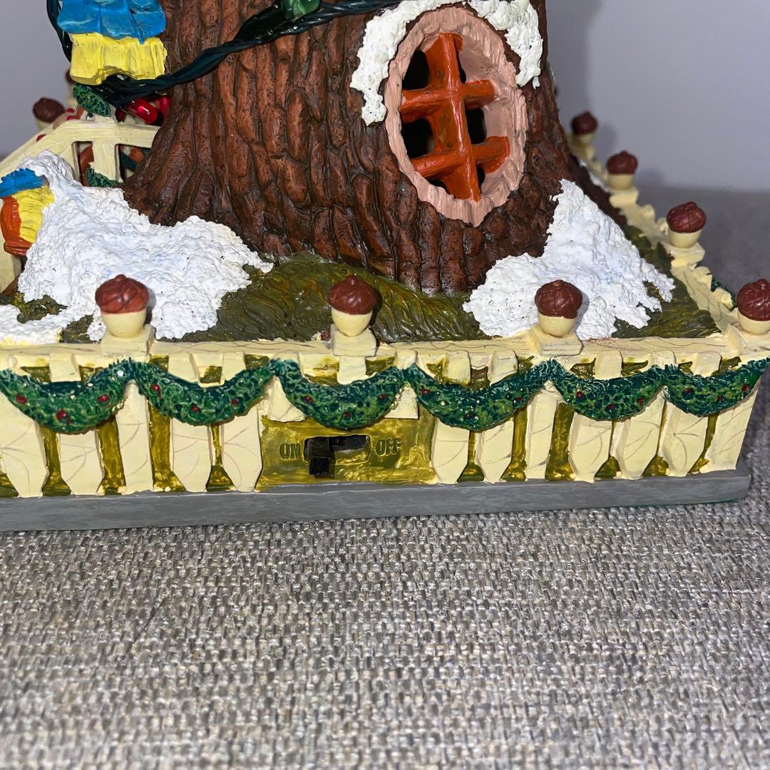 チップ&デール　クリスマスツリー　ディズニー