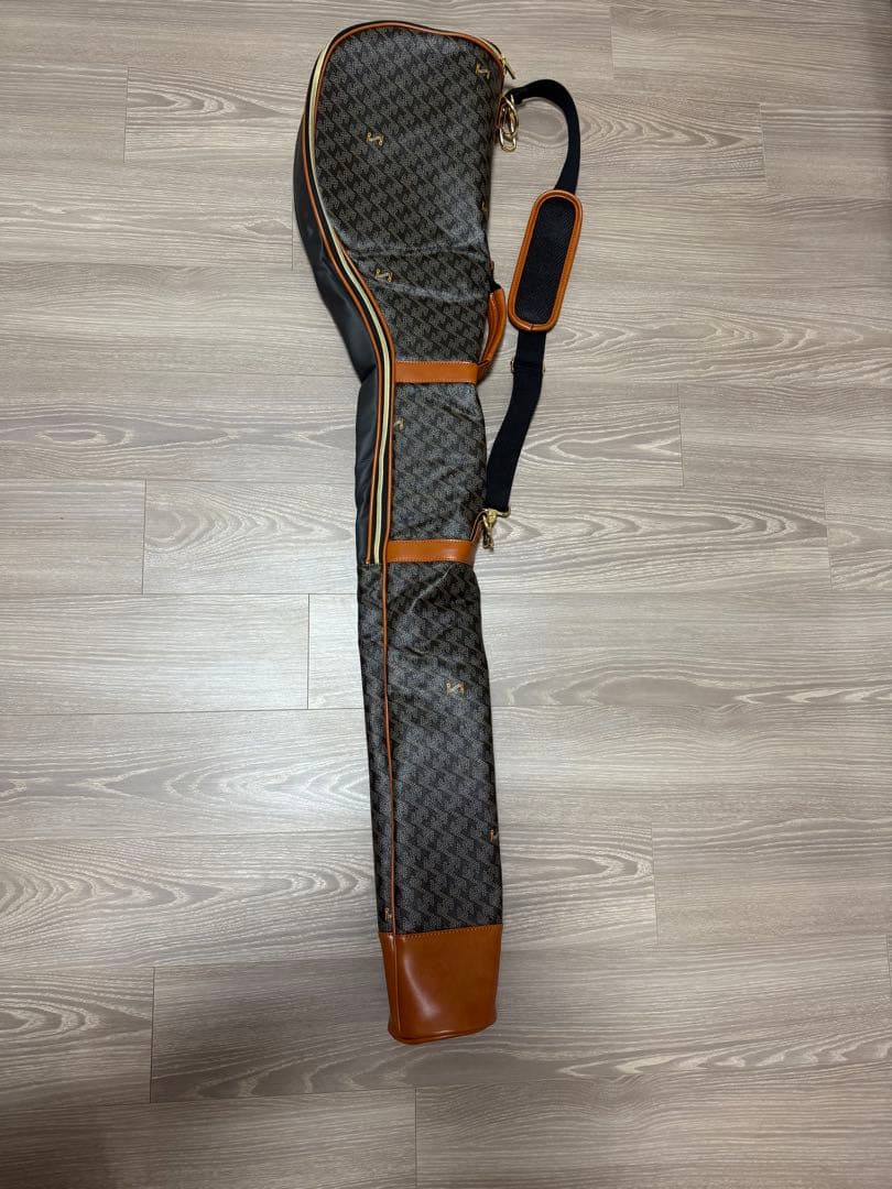 レザレクション　Resurrection クラブケース ゴルフバッグ