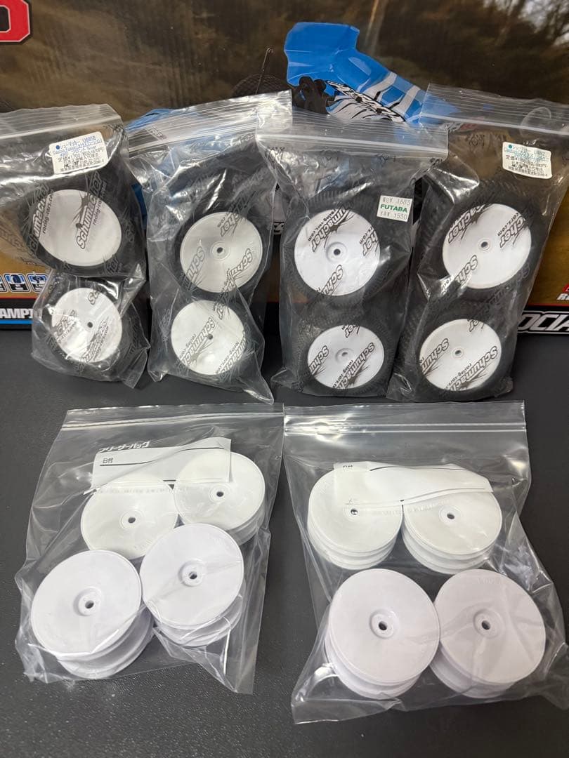 く*く様 associated 1/10 RB10RTR 中古品　 フルセット