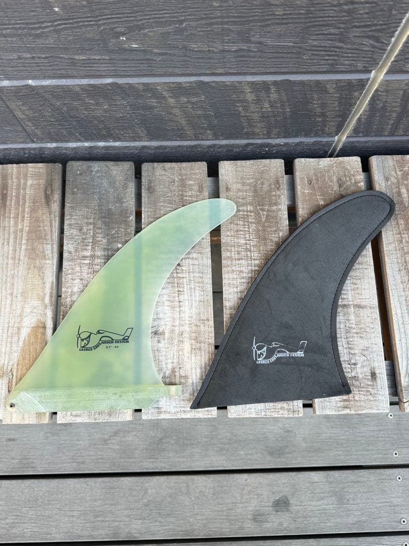 ジョージグリノー トゥルーアムス フィン