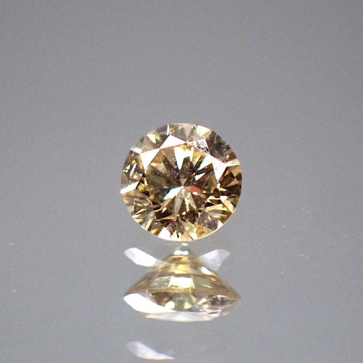 【蛍光:イエロー】イエローダイヤモンド