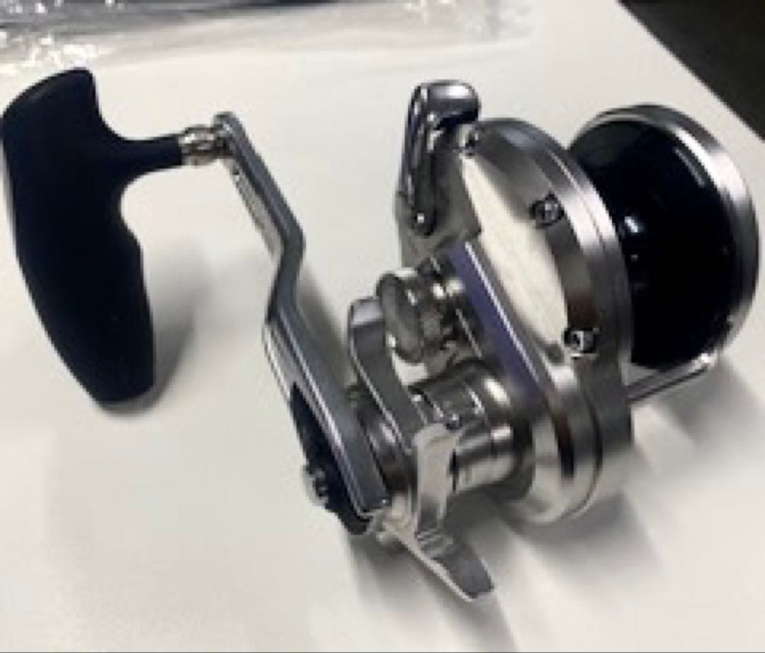 極上品！　シマノ　オシアジガー4000