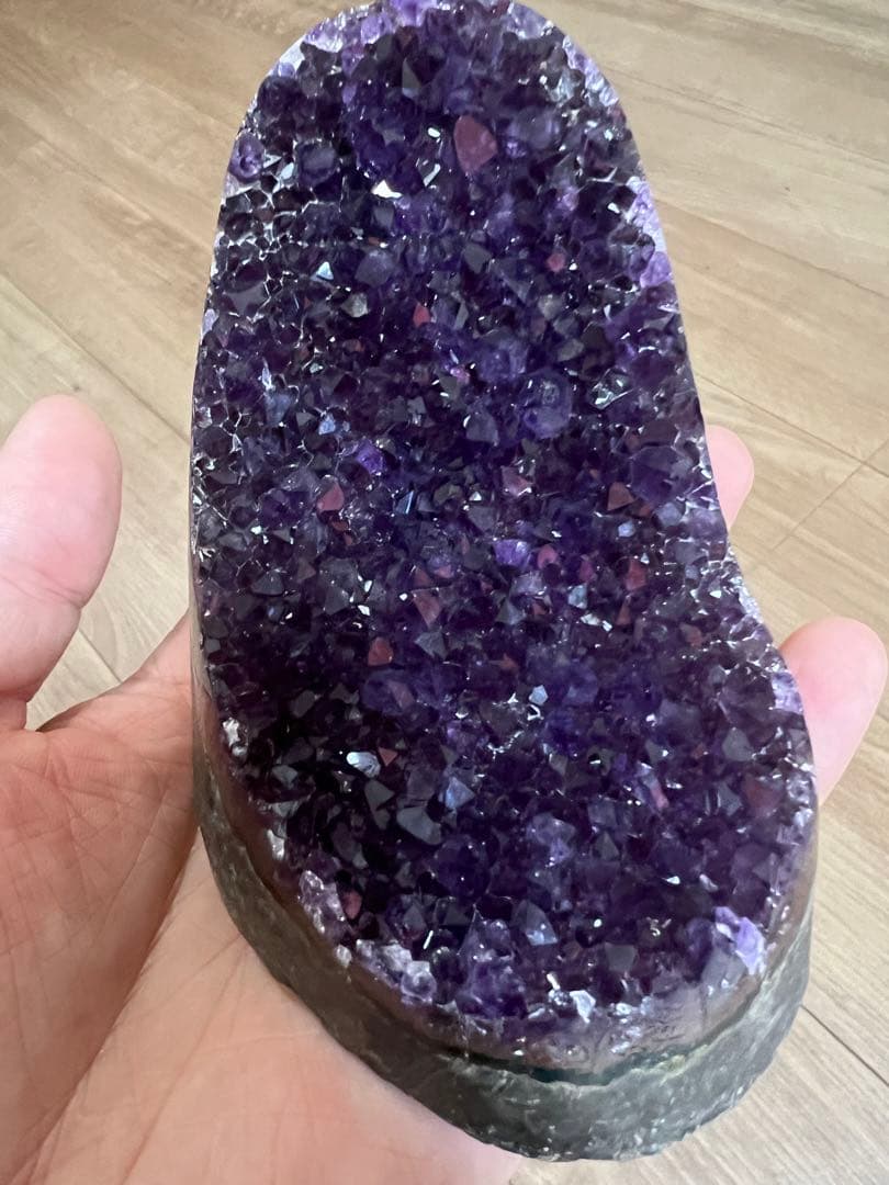 最高品質アメジストドームミニクラスター　木製台座込み 送料無料 本物保証