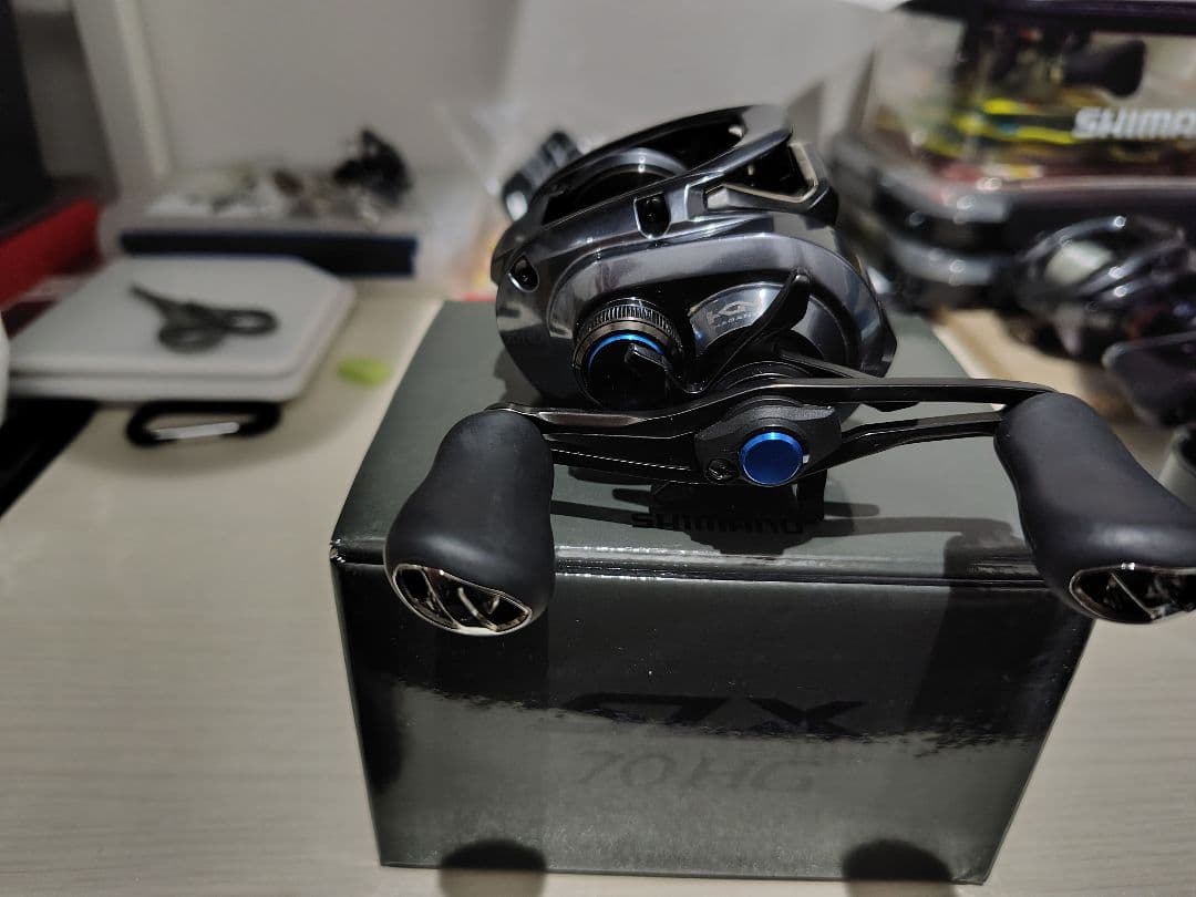 リール SHIMANO SLX 70HG