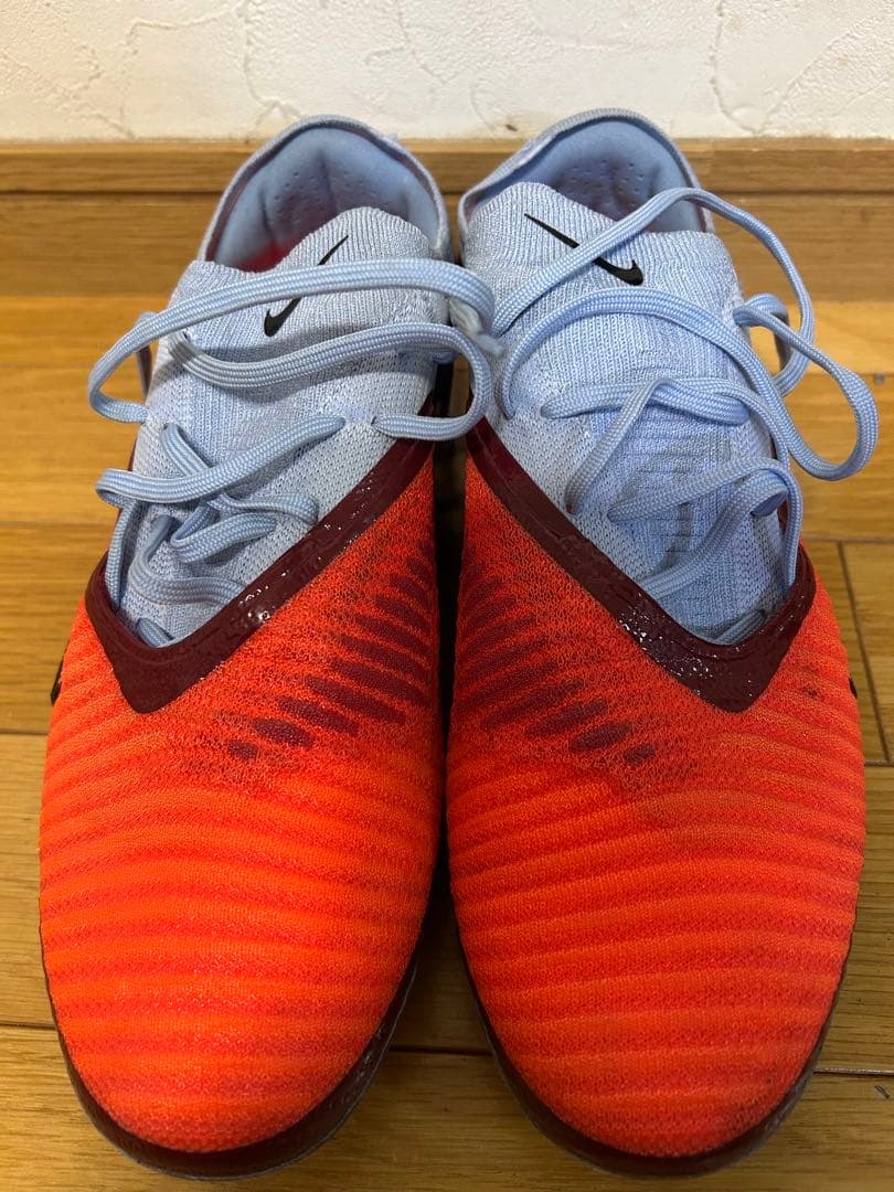 ナイキ　ファントム6エリートAG