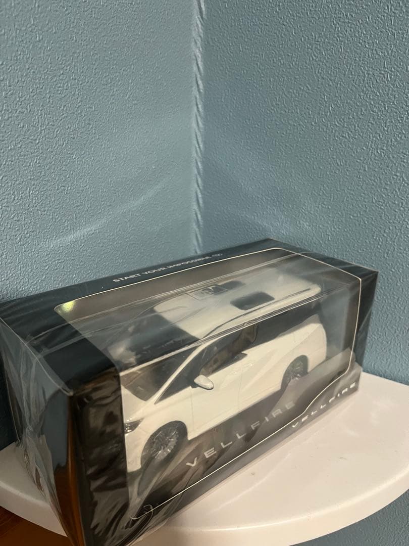 ヴェルファイア　ミニカー　非売品