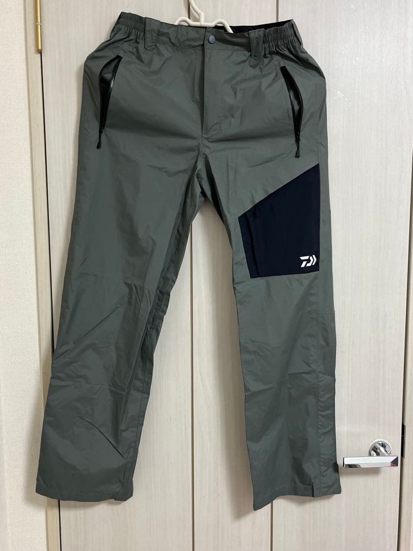 【新品未使用】ダイワ　レインマックス デタッチャブルレインスーツ DR-3021