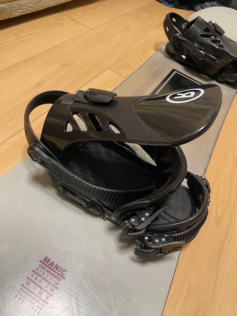 RIDEメンズスノーボードセット／スノボ160cm+ビン、ケース付き