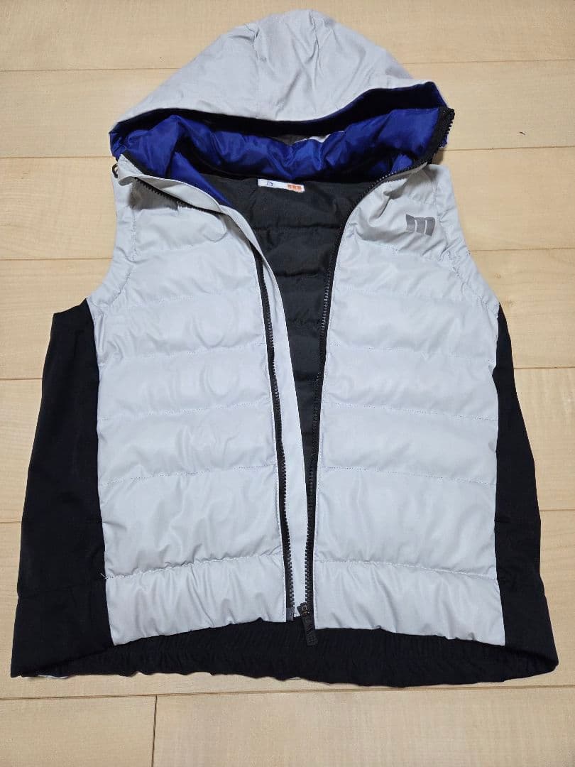 マンシングウェア　防風ベスト+スカート　セットアップ