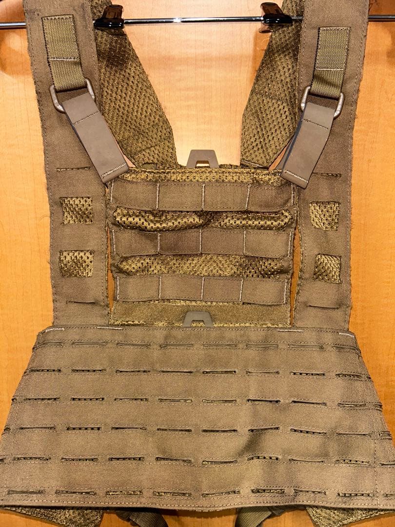 個人装備 direct action typhoon coyote brown