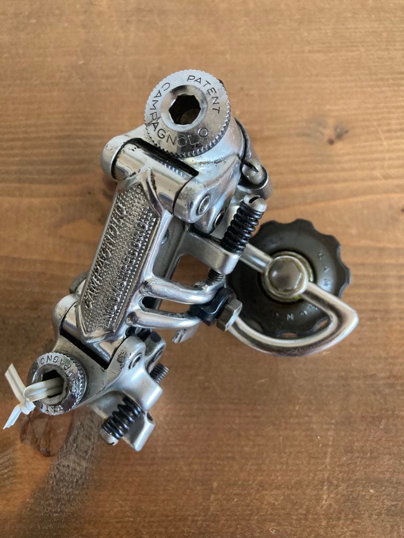 カンパニョーロ ヌーボレコード リアディレイラー　PATENT-84