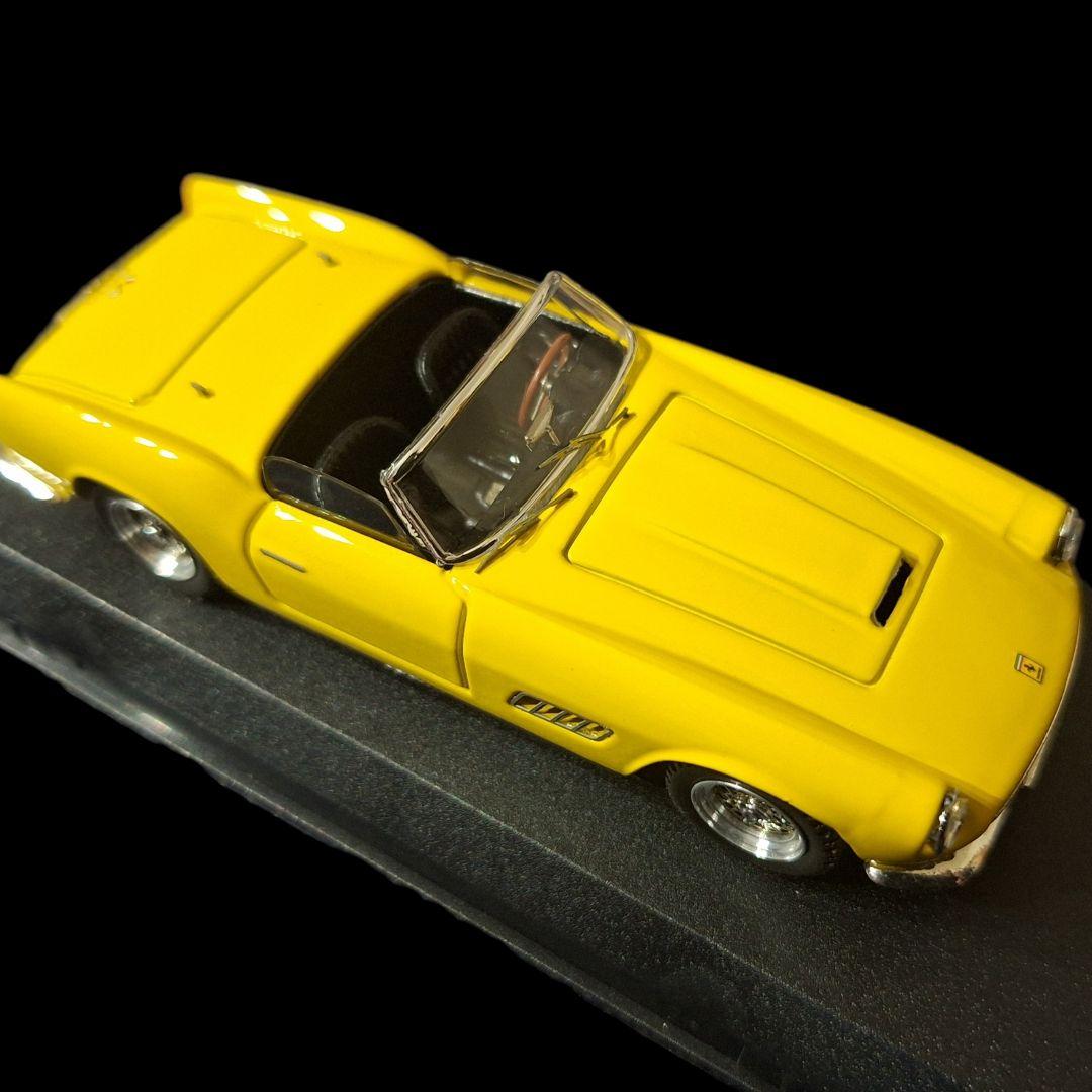 ミニカー ART MODEL 1/43 Ferrari 250 California
