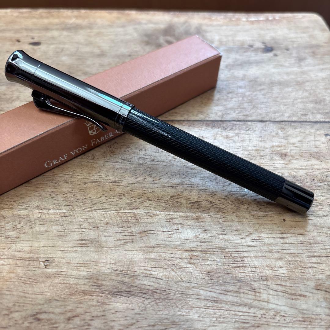 ギロシェブラックエディションローラーボール　グラフ　フォン　ファーバーカステル