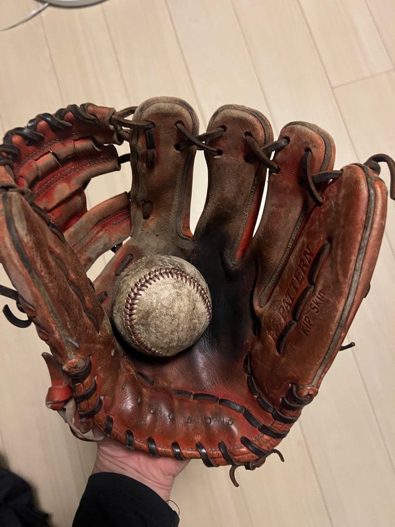 ZETT硬式用グローブ 内野用 赤色