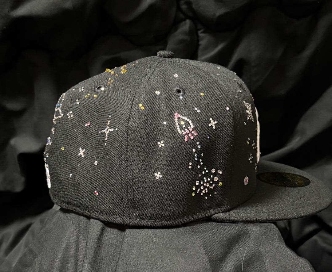 カラフル✨ジュエルキャップNew Era スワロフスキーキャップ 7 1/8