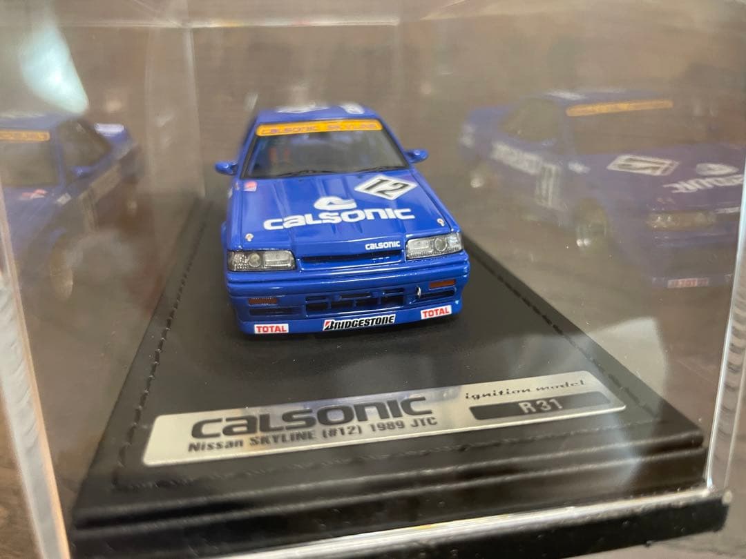 ミニカー CALSONIC Skyline 1989 R31