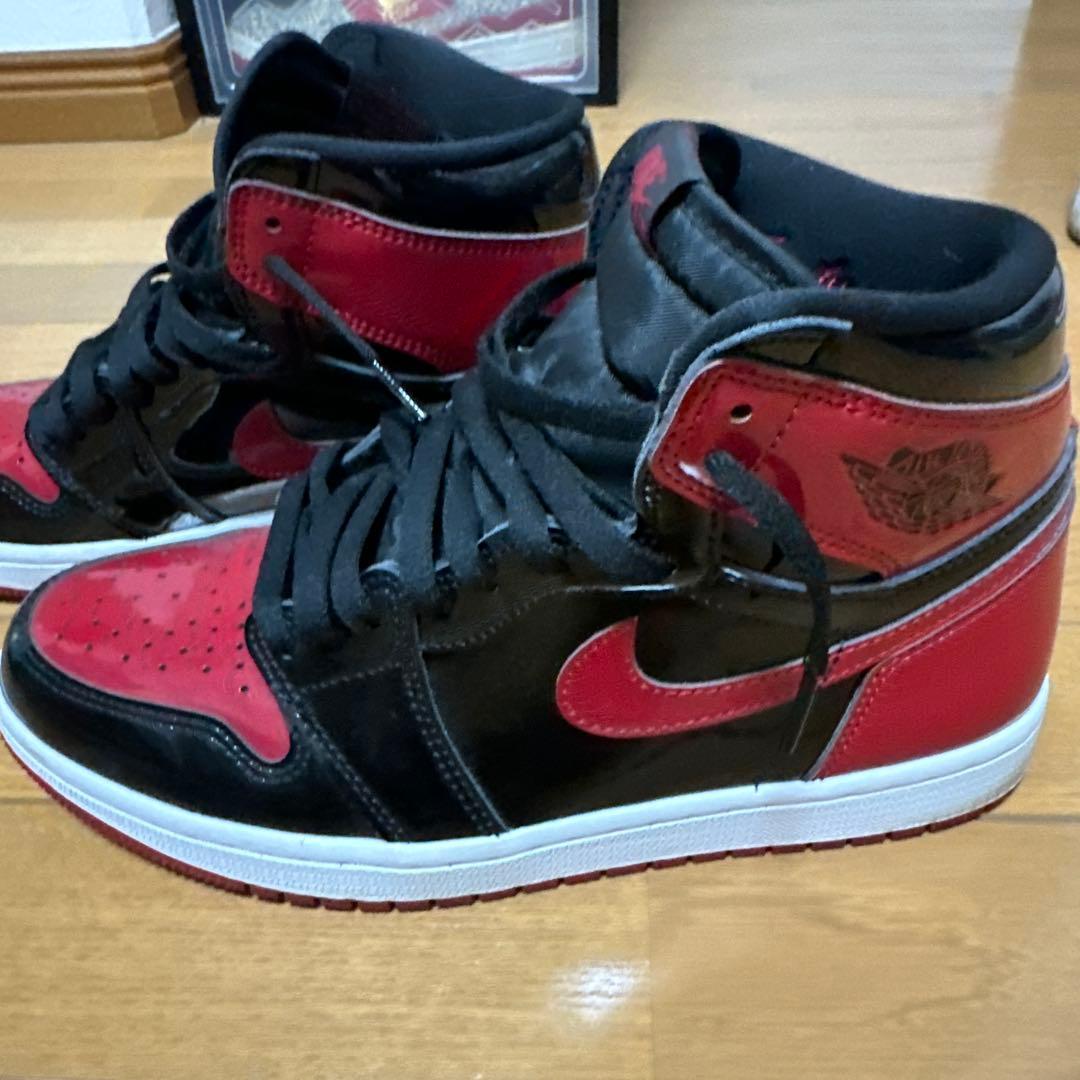 NIKE AIR JORDAN 1 RETRO HIGH OG ブレッドパテント