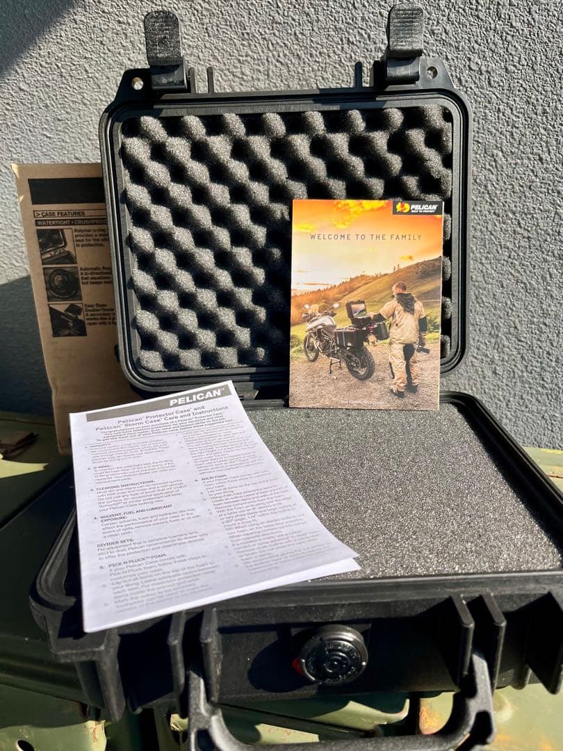 米軍放出未使用品 PELICAN ペリカン1200 ハードケースブラック防水防塵