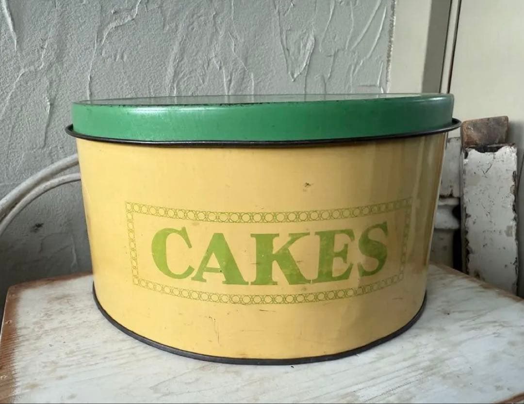 アンティーク ケーキ缶 イエロー &グリーン
