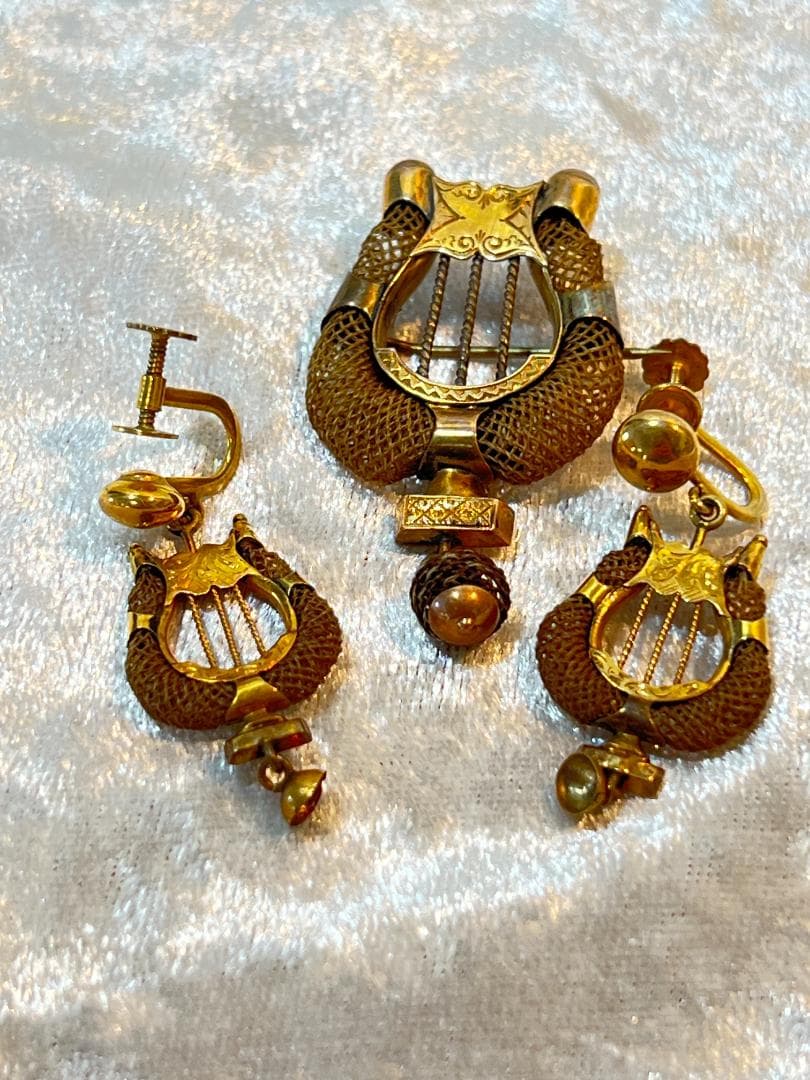 モーニングジュエリー　ヘヤーアクセサリー　ゴールド12ct