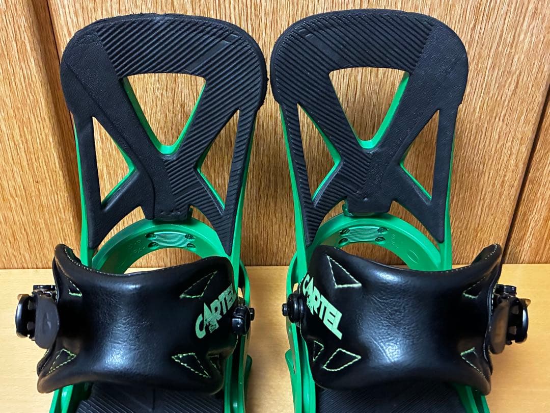 バートンBURTON【ミッションMISSION（メンズSサイズ）】緑×黒