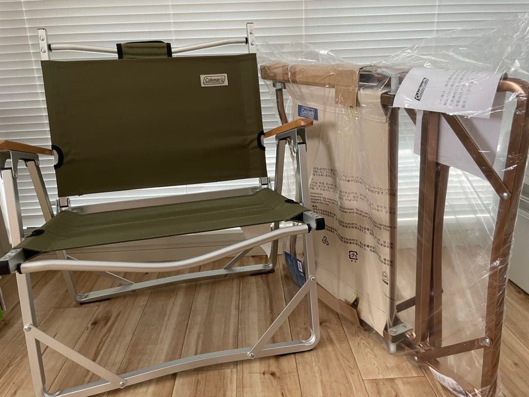【限定品】 コールマン Coleman コンパクトフォールディングチェア 白