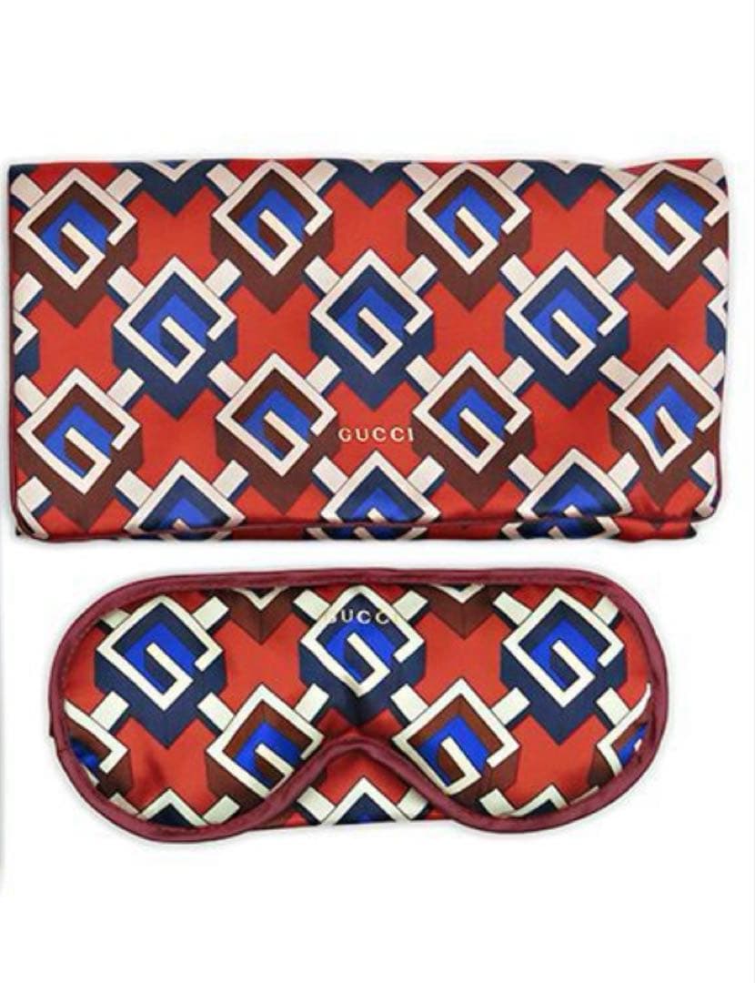 GUCCIグッチ　ジオメトリックG アイマスク　ポーチ付き新品未使用品
