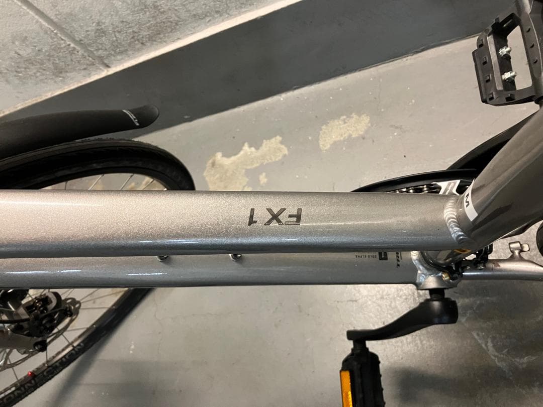 ナ*ク様 TREK FX1 2024年8月15日直営店購入 東京都　要引き取り