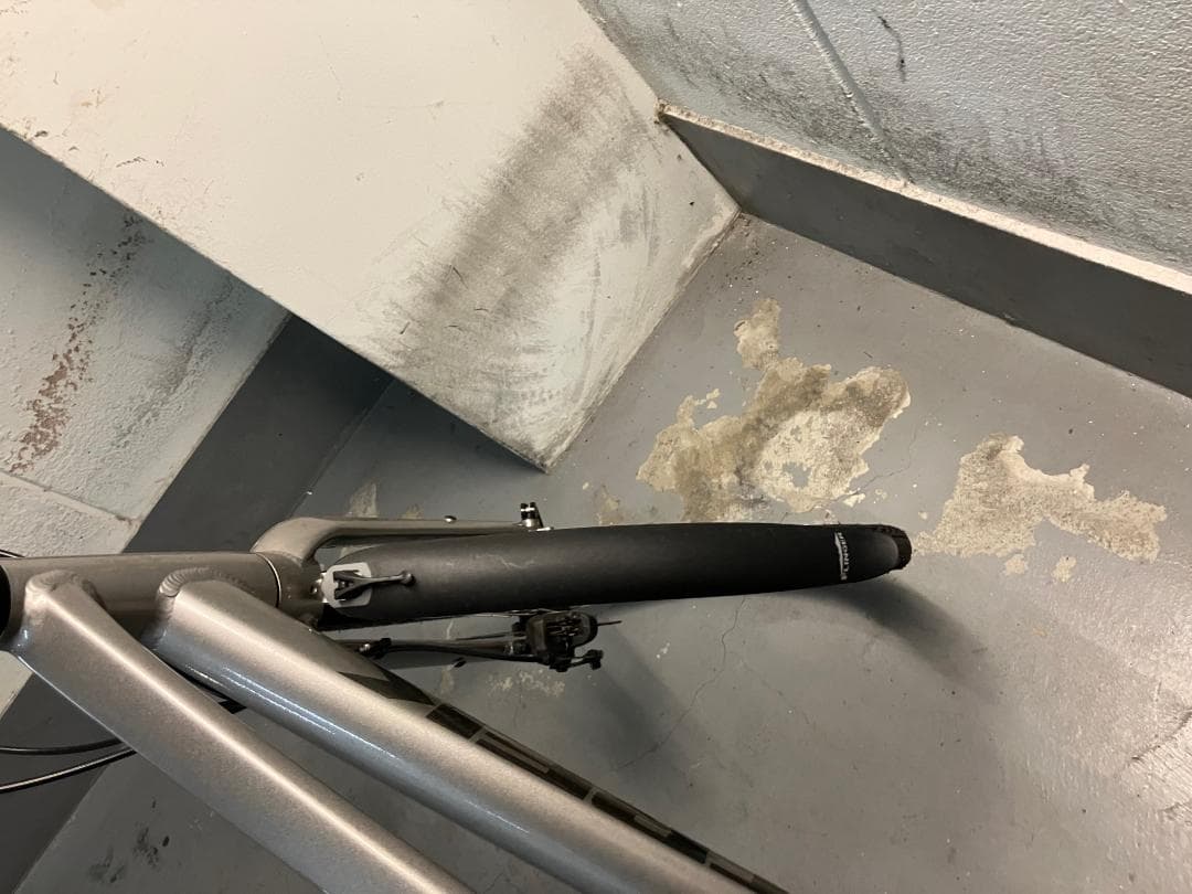 ナ*ク様 TREK FX1 2024年8月15日直営店購入 東京都　要引き取り