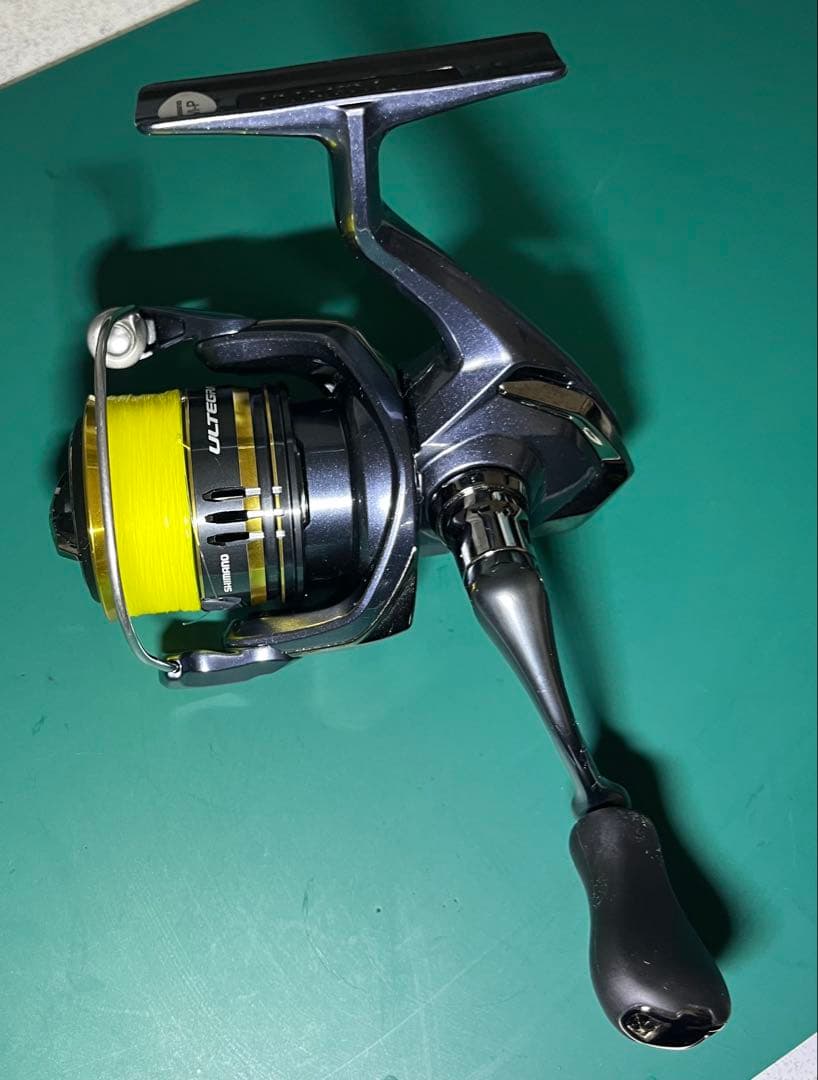 SHIMANO ULTEGRA C2000S スピニングリール