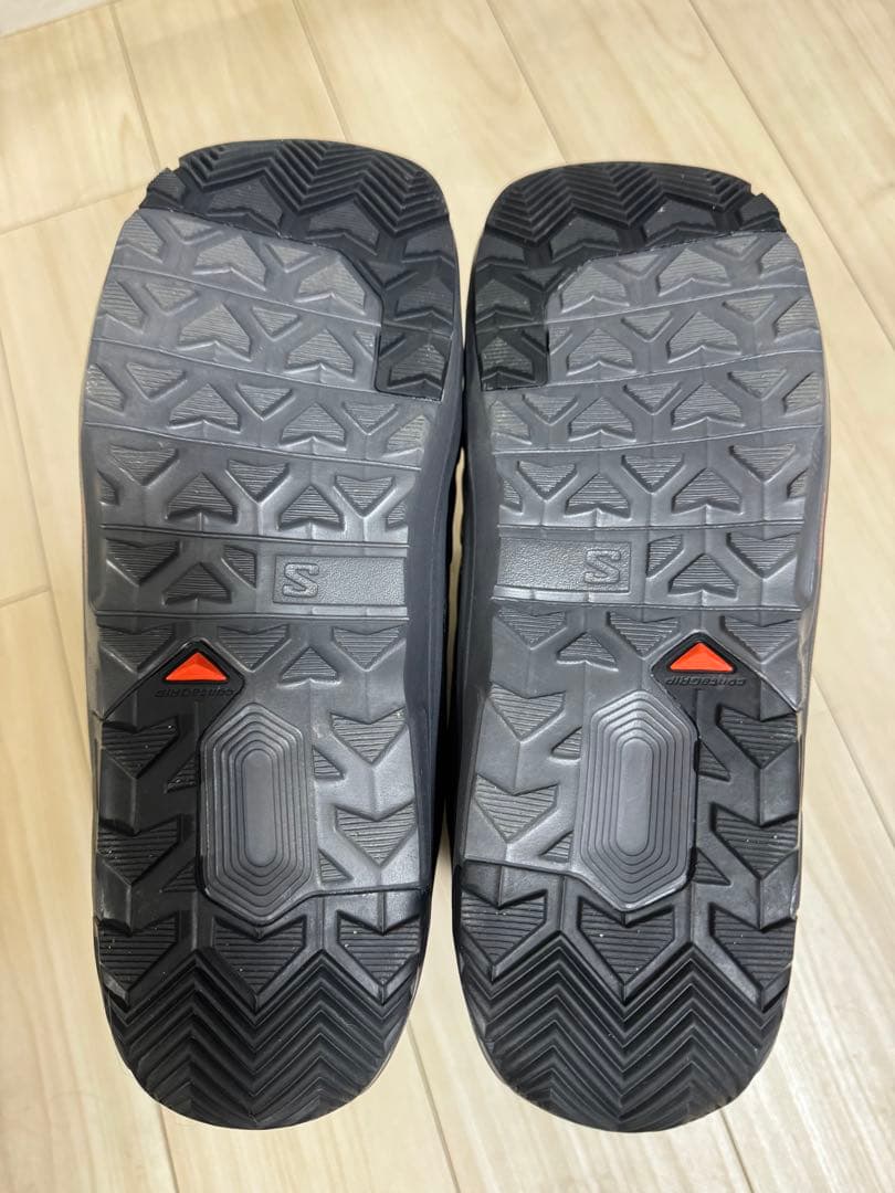 Salomon Comfort ブラック スノーボードブーツ未使用に近い