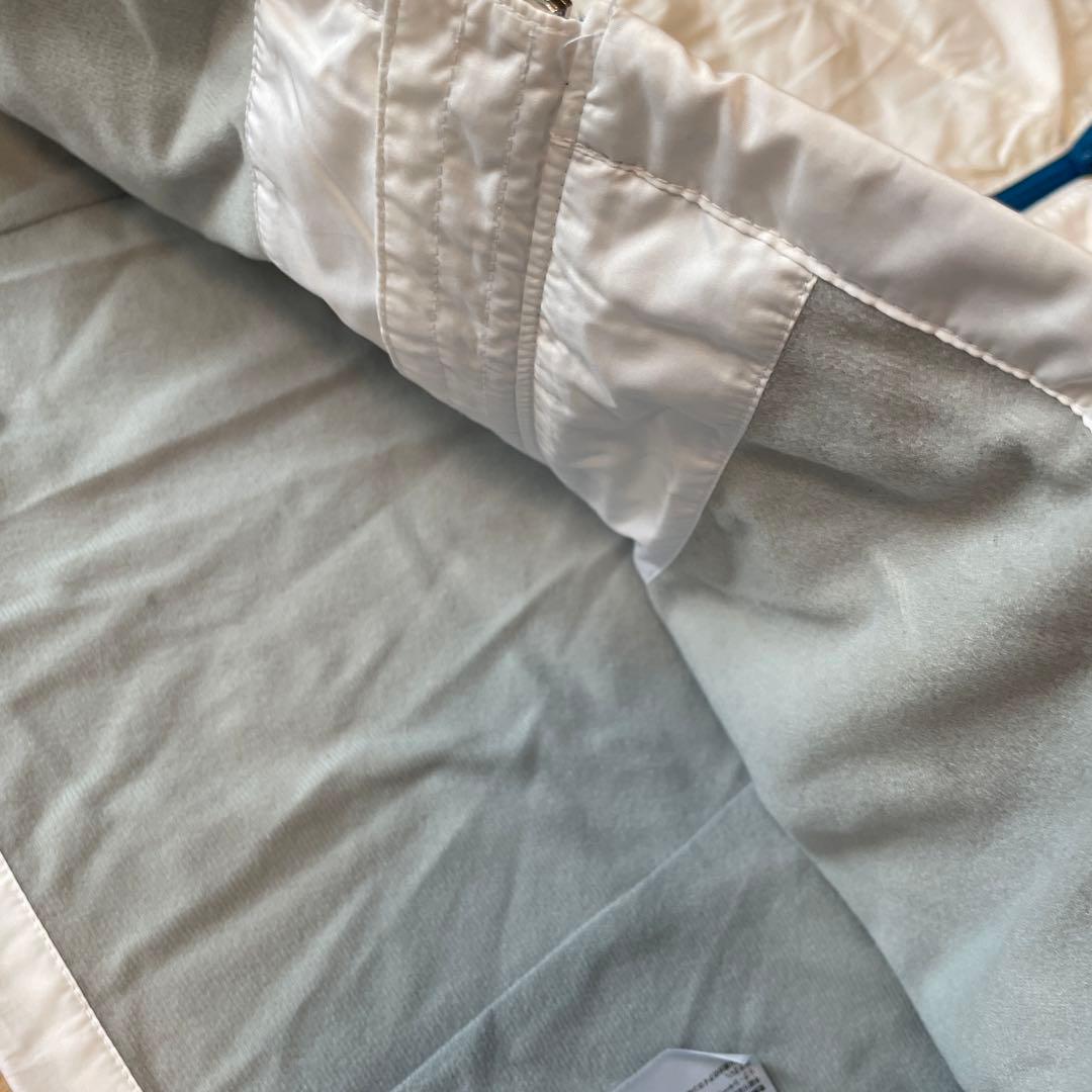 アディダス adidas ウインドブレーカー 上　下2セット。34